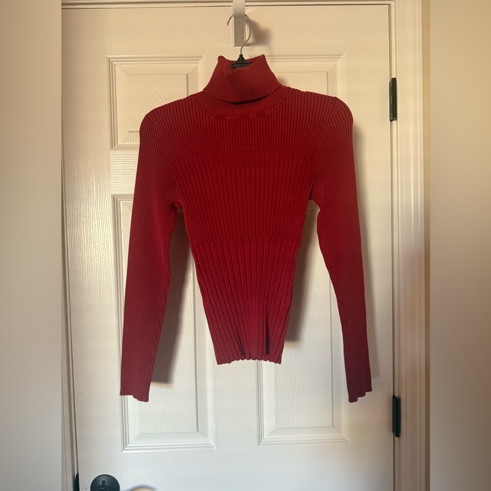 VINTAGE Laura Leigh Red Ribbed Turtleneck
